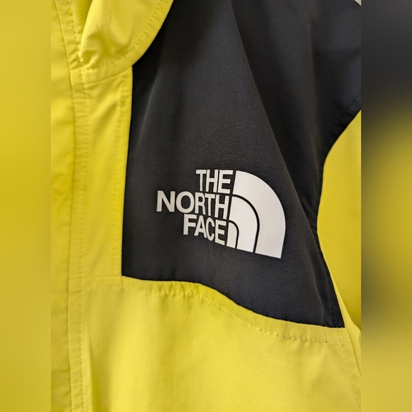 The North Face - Mens Windbreaker Wind Wall Jacket in size: Small - Picture 7 of 13